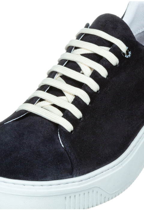 Navy suède Lausanne sneaker
