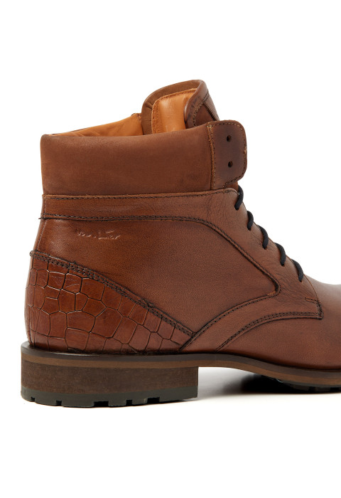 Cognac gladleren Henry boot met fijne print
