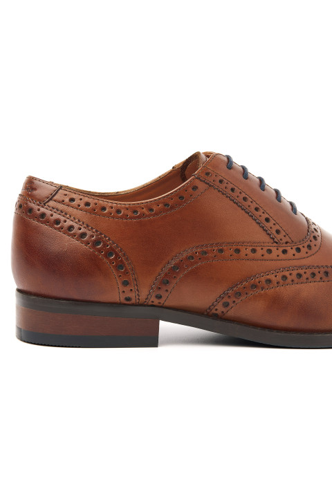 Cognac gladleren Bregenz brogue veterschoen