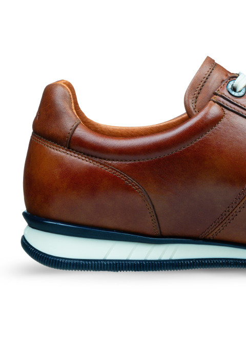 Cognac gladleren Magnus sneaker