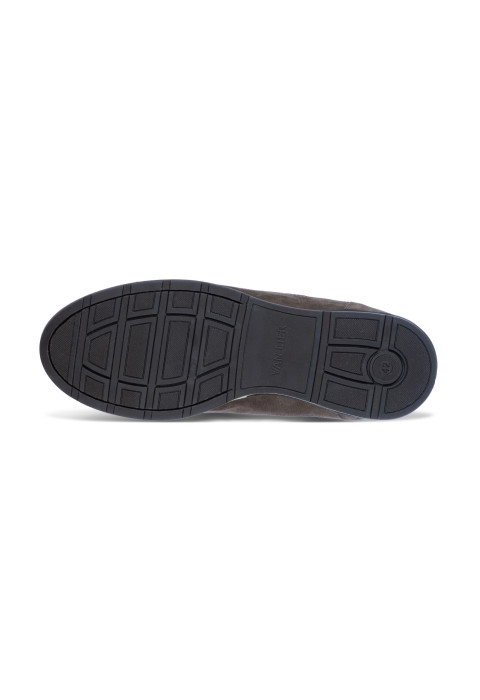 Taupe nubuck Davinci sneaker