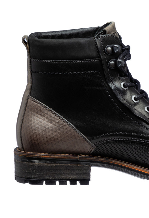 Zwart gladleren Fritz boot