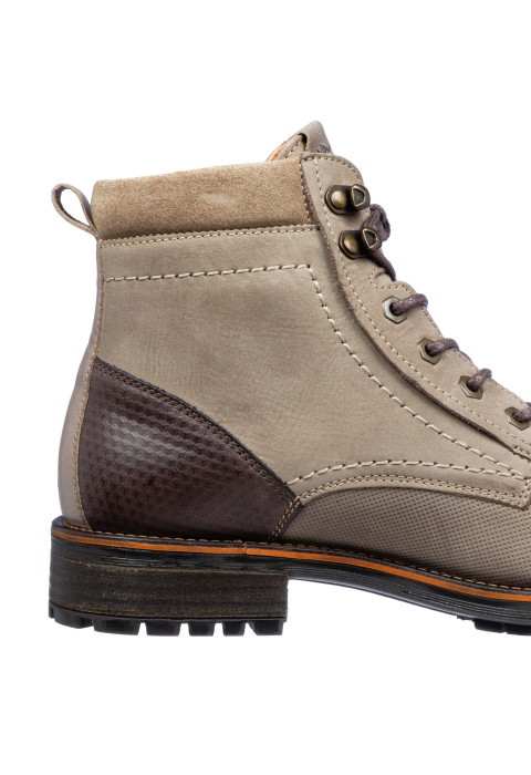Taupe nubuck Fritz boot